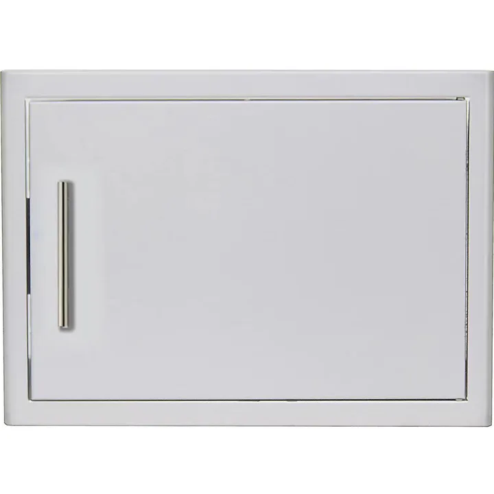 Blaze Blaze 28" Single Access Horizontal Door 17 x 24 in Stainless Steel (BLZ-SH-2417-R-SC)